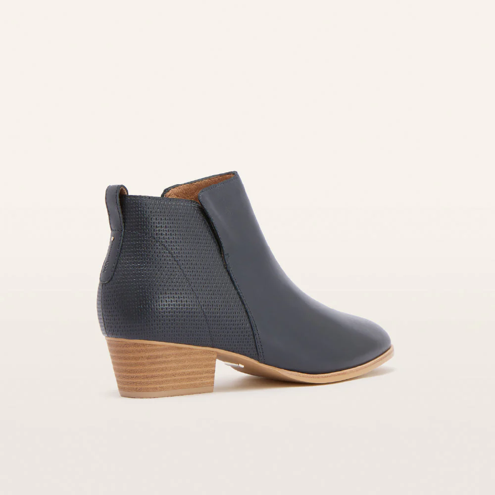 Charleston Dark Navy - Image 5