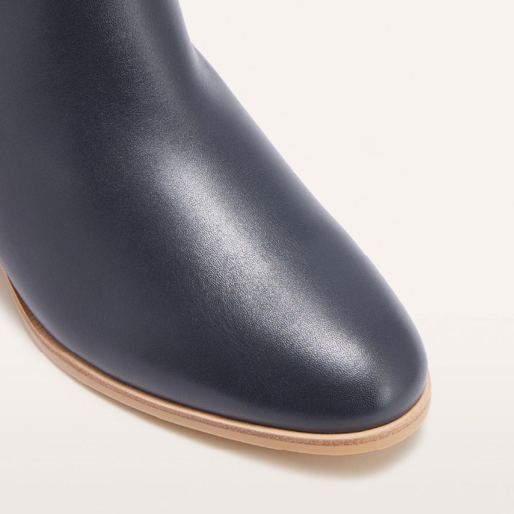 Charleston Dark Navy - Image 9