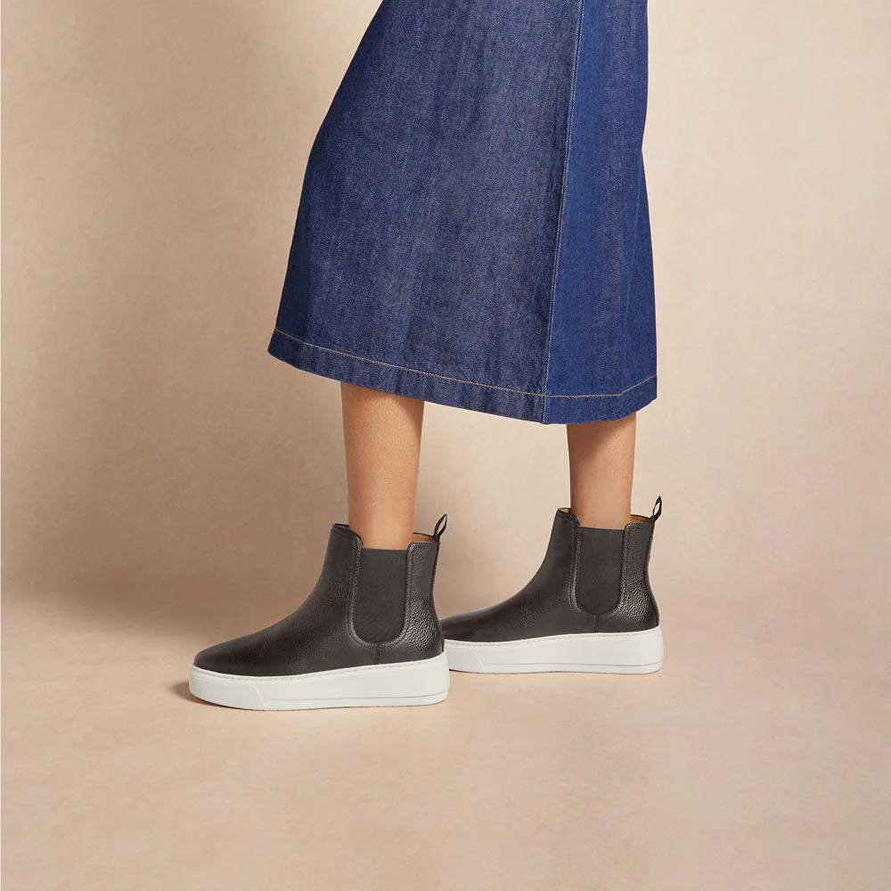 Crawford Black - Image 3