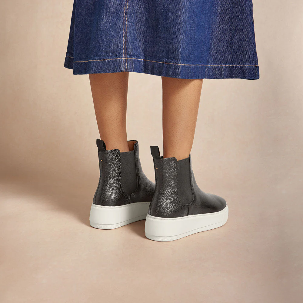 Crawford Black - Image 5