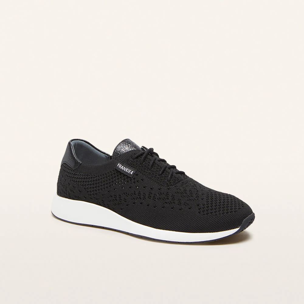 Dimity Black - Image 4