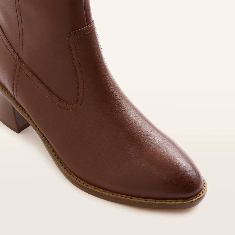 Lyric Brown - Image 7