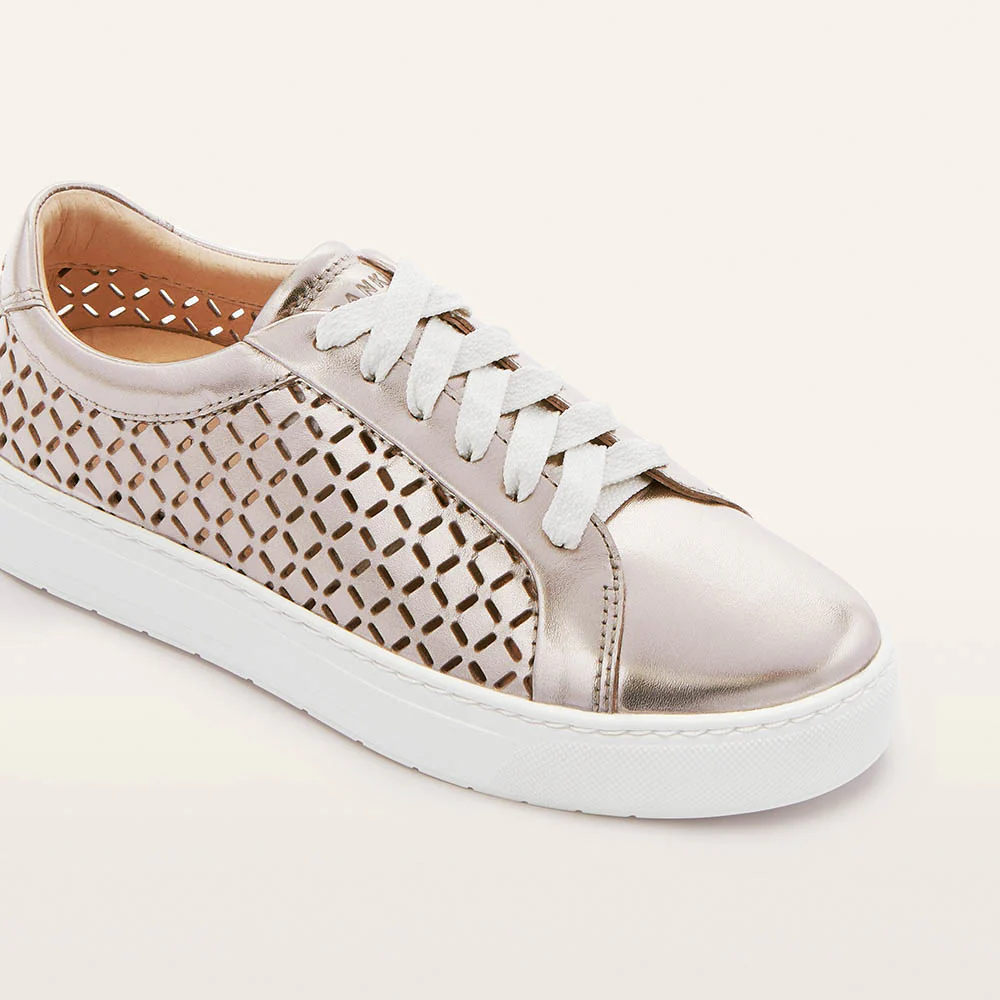 Mim V Champagne Lattice - Image 5